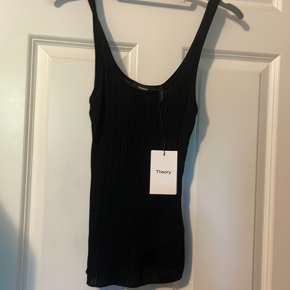 Theory tank never worn with tags